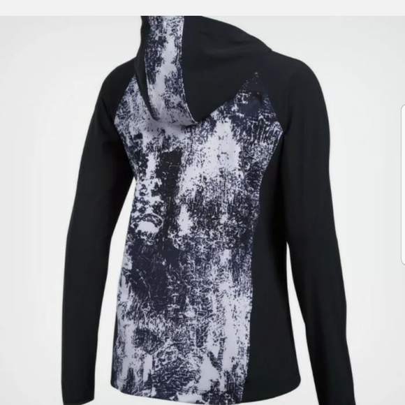 Under armour running jacket - Picture 2 of 5